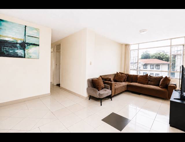 2 BEDROOM APARTMENT FOR SALE IN ESSENWOOD